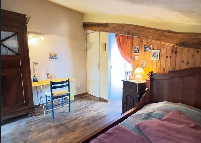 Chez L'antoinette Сasa de vacaciones *