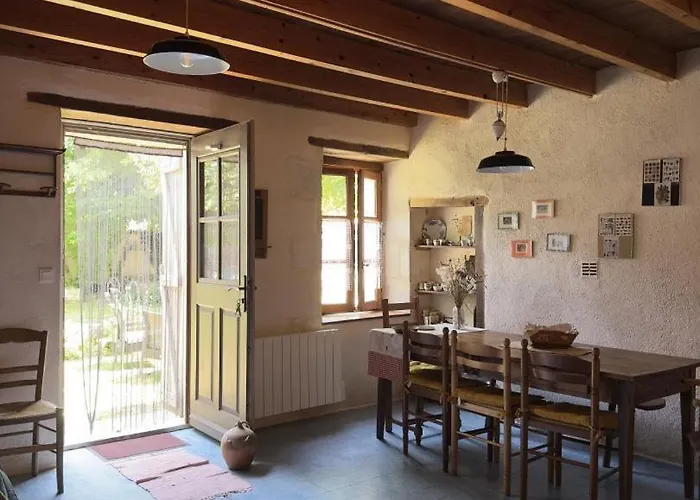 Chez L'antoinette Persac